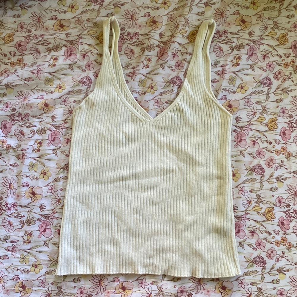 Cream Ribbed Knitted Top.